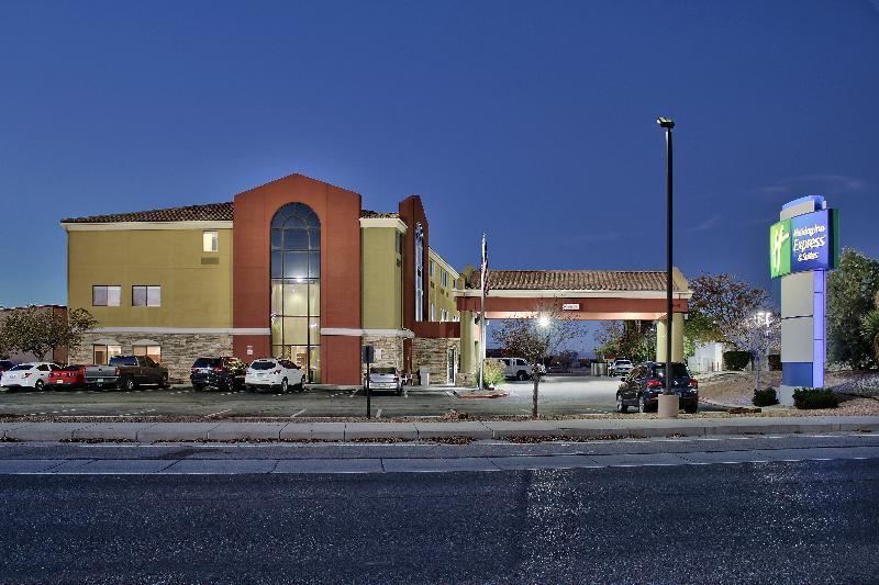 Holiday Inn Express Hotel & Suites Albuquerque - North Balloon Fiesta Park By Ihg Экстерьер фото
